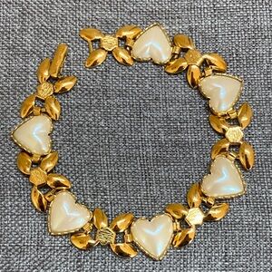 Gold-tone Pearly Hearts Bracelet (7”)
